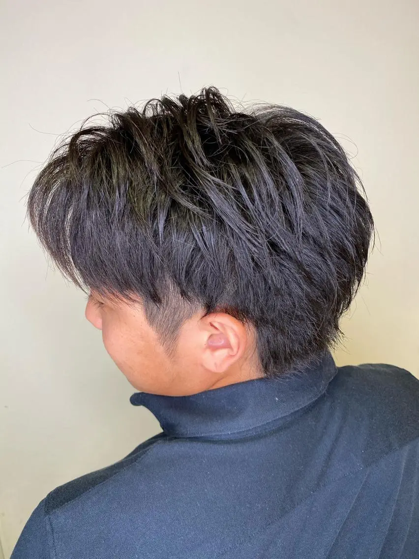 ショート メンズ アップバング ビジネス ツーブロック 柳澤 和也のヘアスタイル