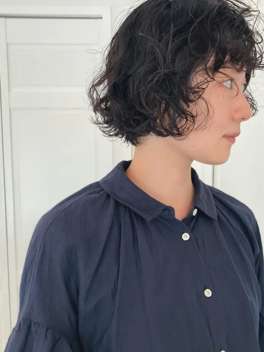 ショート パーマ くせ毛 お洒落ベージュ🤎 代官山shibukiのヘアスタイル