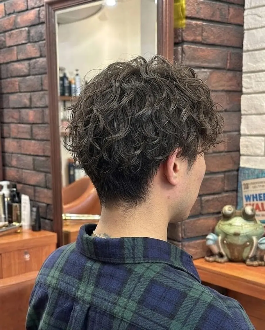 パーマ メンズ メンズパーマ スパイラルパーマ カット パーマ トリートメント ヘッドスパ flencia 丸 和博|カットのヘアスタイル