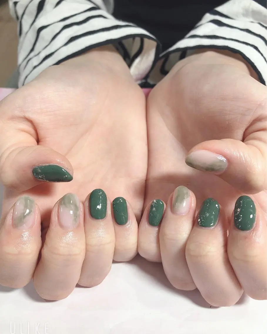 ネイル ニュアンスネイル ハンドネイル 吉野✨ ネイルデザイナー✨のネイルデザイン