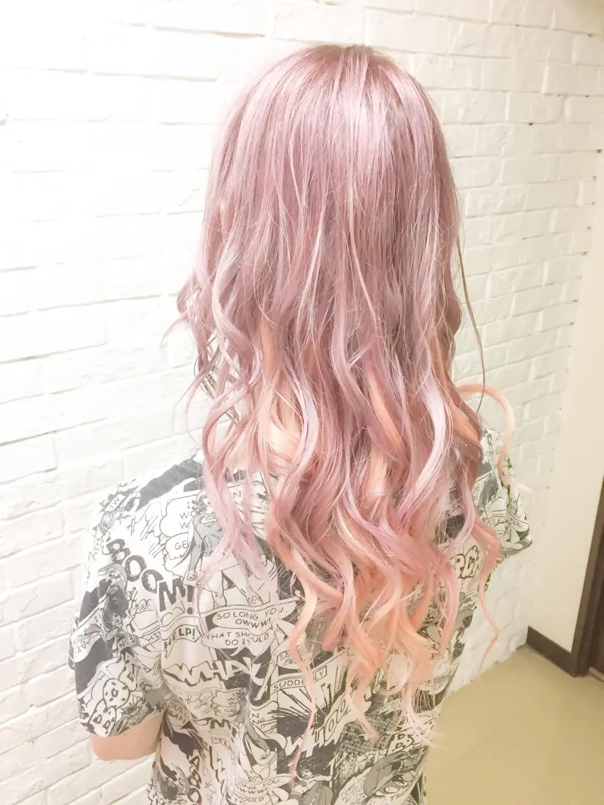 セミロング カラー インナーカラー ピンクカラー エクステ エクステリピート率 No.1 菊池　悠介のヘアスタイル