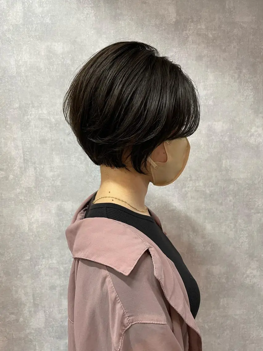 ショート 切りっぱなしボブ ショートボブ ハンサムショート 丸みショート アッシュ モテ髪/ボブ/ショー ト/アダチフウトのヘアスタイル
