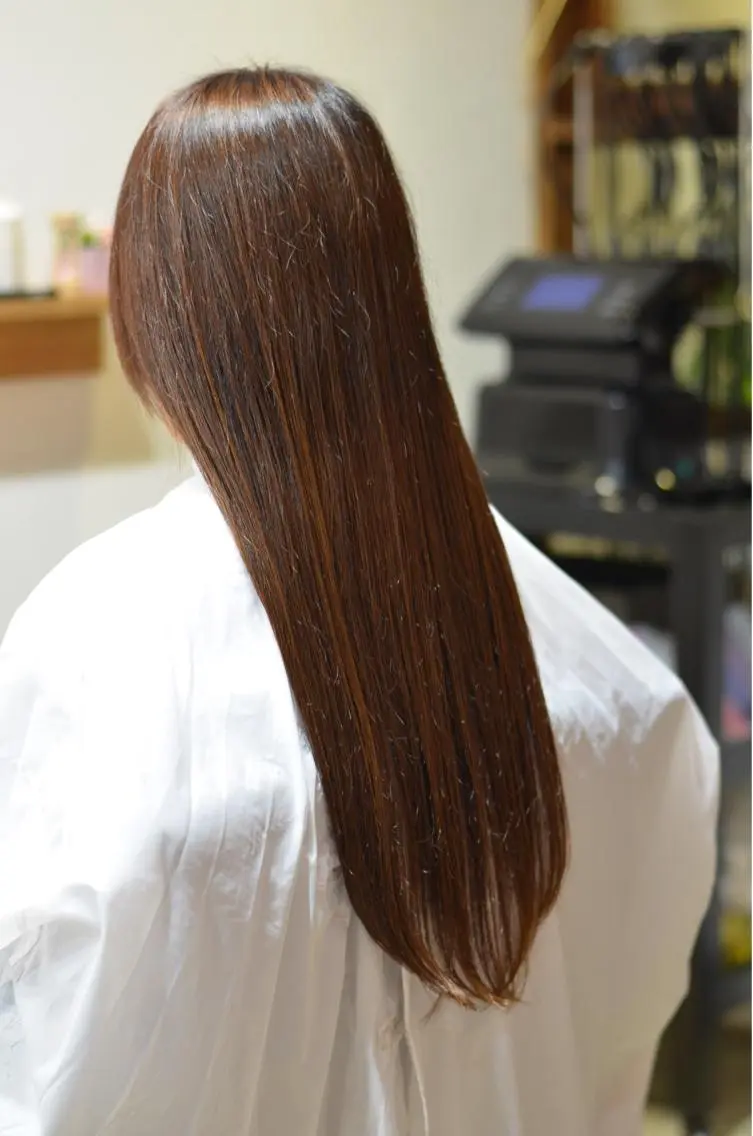 ロング カット 縮毛矯正 トリートメント 戸津川 隆人のヘアスタイル