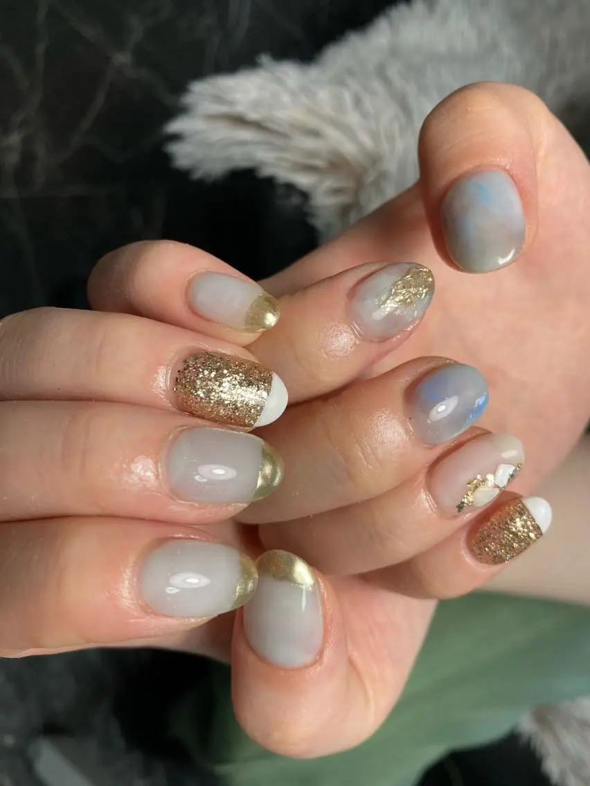 ショート ネイル ハンドネイル フットネイル ✴︎ Delightのネイルデザイン