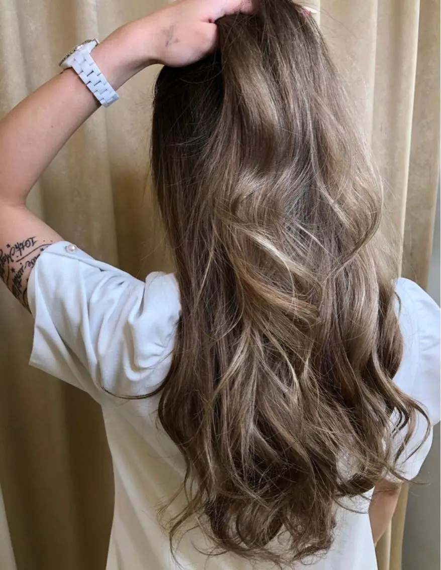カラー SALOWIN栄 高須大貴のヘアスタイル