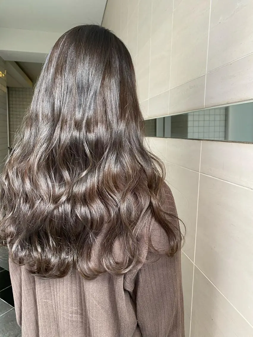 ロング ヘアカラー トリートメント 🤍韓国風ヘア 柴田真帆🤍のヘアスタイル