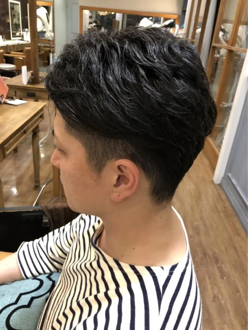 ショート メンズ メンズパーマ 新井 友菜のヘアスタイル