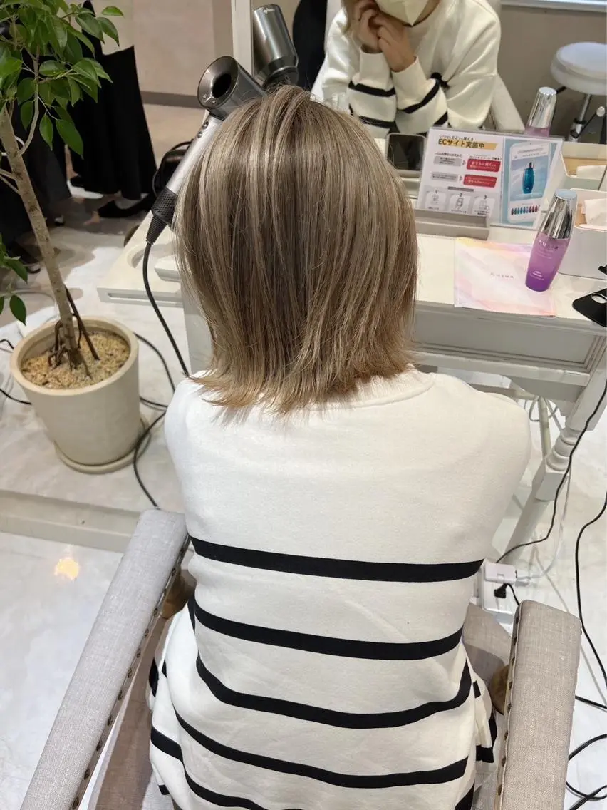 ショート カラー ヘアアレンジ 赤みゼロカラー 藤並純のヘアスタイル