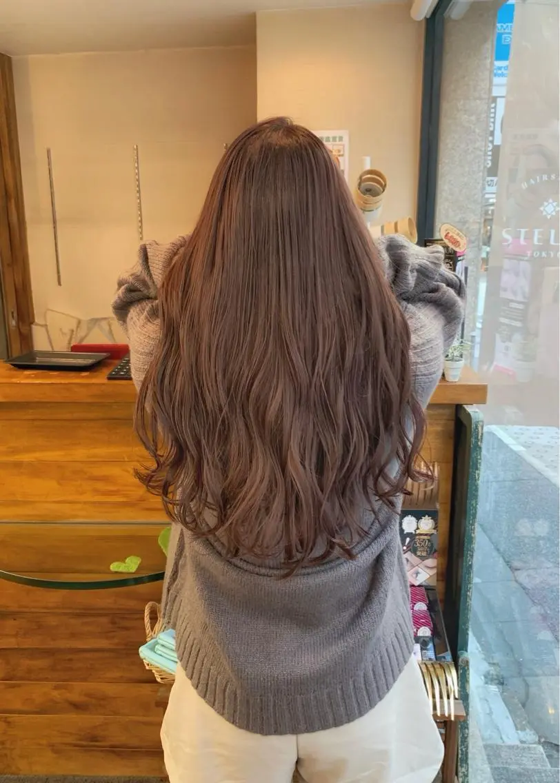 ロング カラー ベージュカラー ラベンダーカラー ラベンダーベージュ カット ヘアカラー トリートメント 矢野 晃平のヘアスタイル