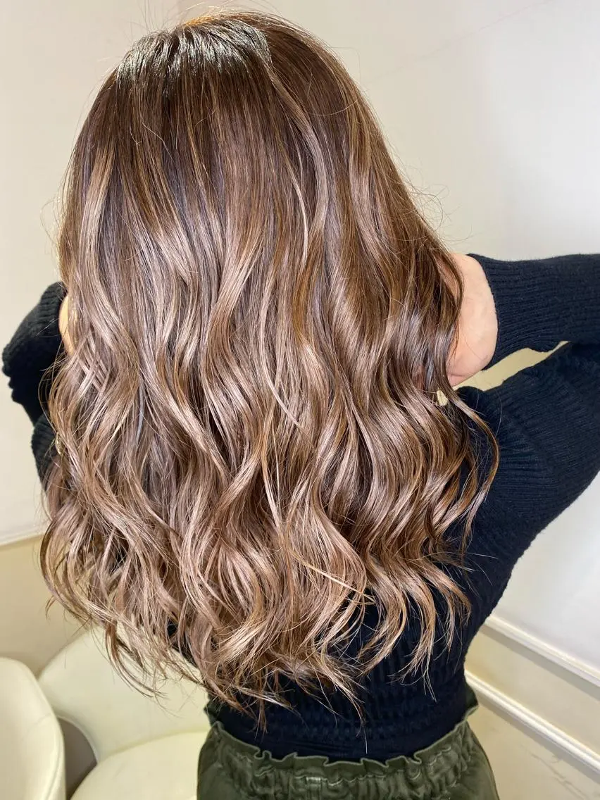 ロング カラー カット ヘアカラー トリートメント 髪質改善×矯正🫧 韓国ヘアasamiのヘアスタイル