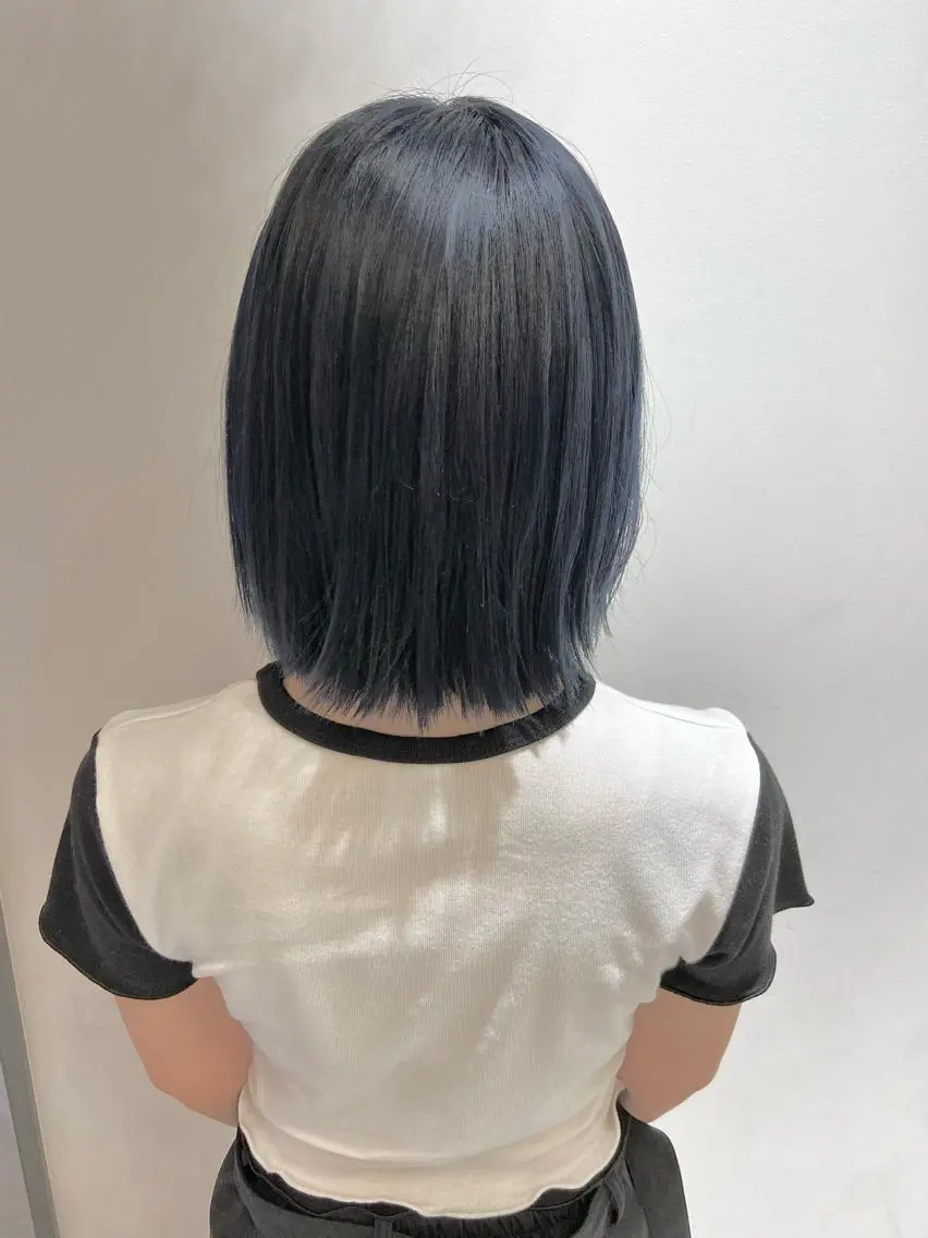 ミディアム カラー ヘアカラー トリートメント 🐺ウルフ/レイヤー 似合わせ‎🤍沙羅のヘアスタイル