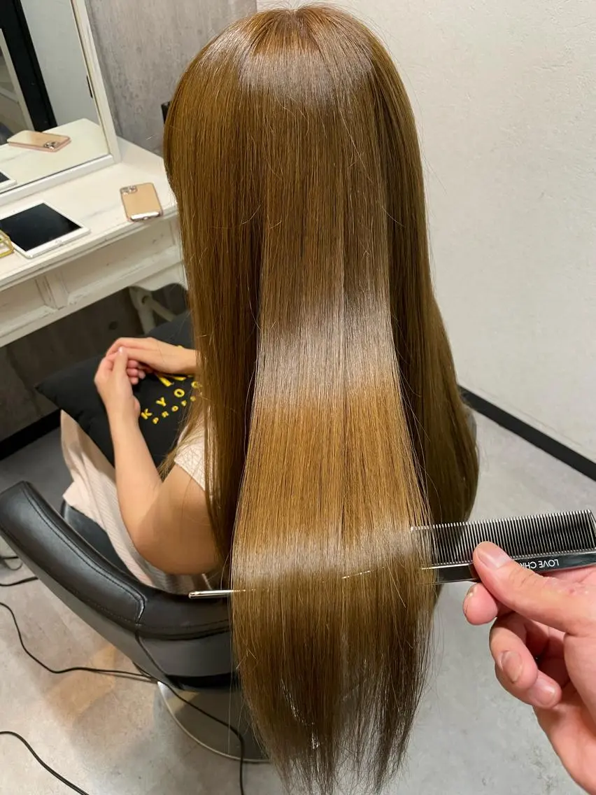 ロング カット ヘアカラー トリートメント 断られる髪に答えを ♣️井上秀樹♠️のヘアスタイル