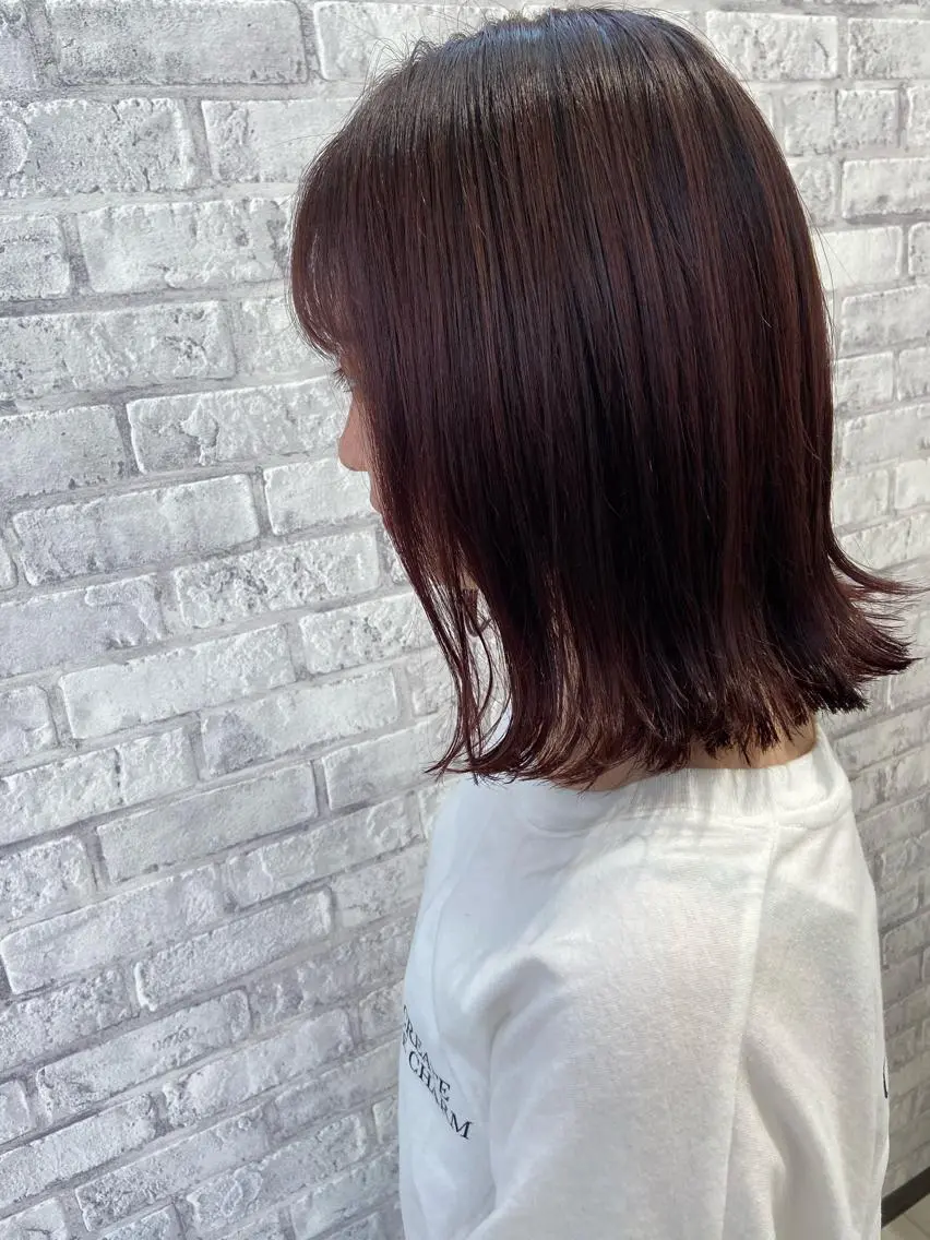 ミディアム カラー ブリーチ カシス ピンクカラー ヘアカラー Oopsレイヤー 加藤澄都のヘアスタイル