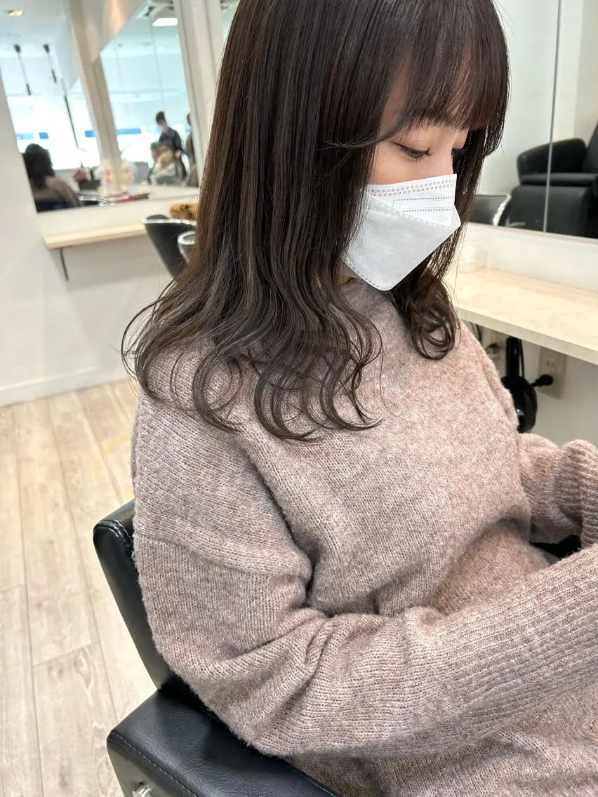 セミロング カラー ヘアアレンジ 代表🎀 ふわモテ愛 され髪🩷yumiのヘアスタイル