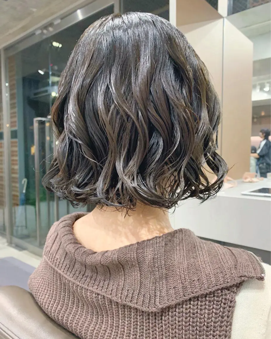 ショート パーマ カット ヘアカラー パーマ ボブパーマコテ巻き風 パーマNo1深江秀平のヘアスタイル