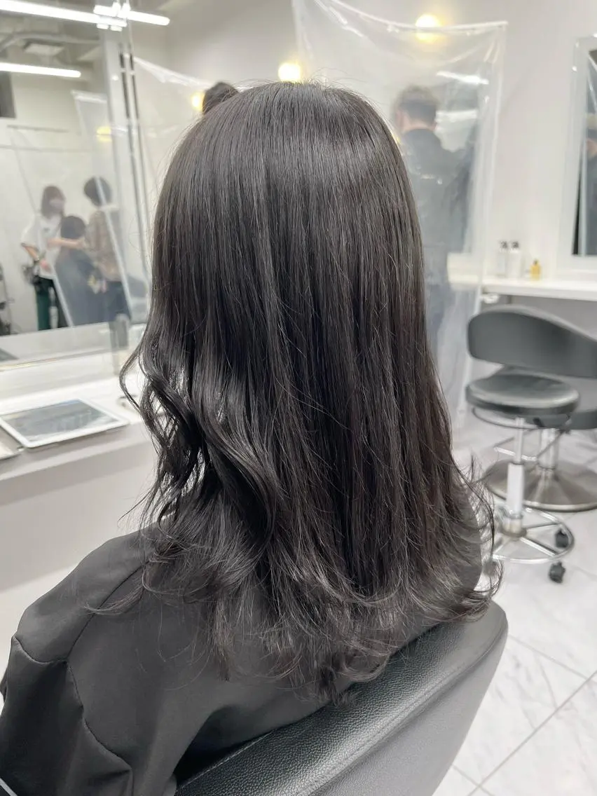 ロング カラー パーマ ヘアアレンジ メンズ キッズ ネイル マツエク・マツパ アイブロウ 上品＆韓国風 🥀海心🥀のヘアスタイル