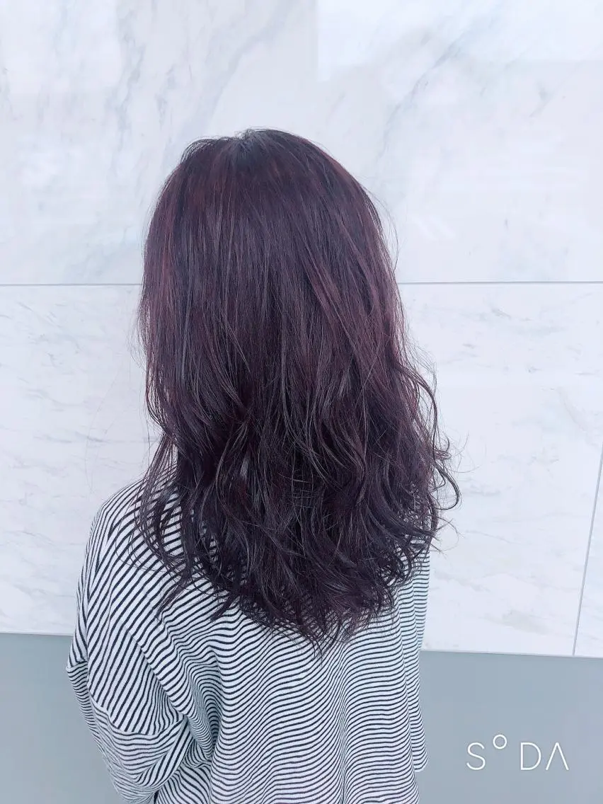 セミロング カラー ブラウンカラー バイオレットカラー バイオレットブラウン ヘアカラー 難しい髪質の縮毛矯正 高岡/射水/髪質改善のヘアスタイル
