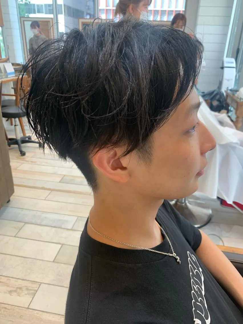 ショート メンズ センターパート 刈り上げ カット 🌿パーマ大好評 メンズ特化🌿ワタルのヘアスタイル