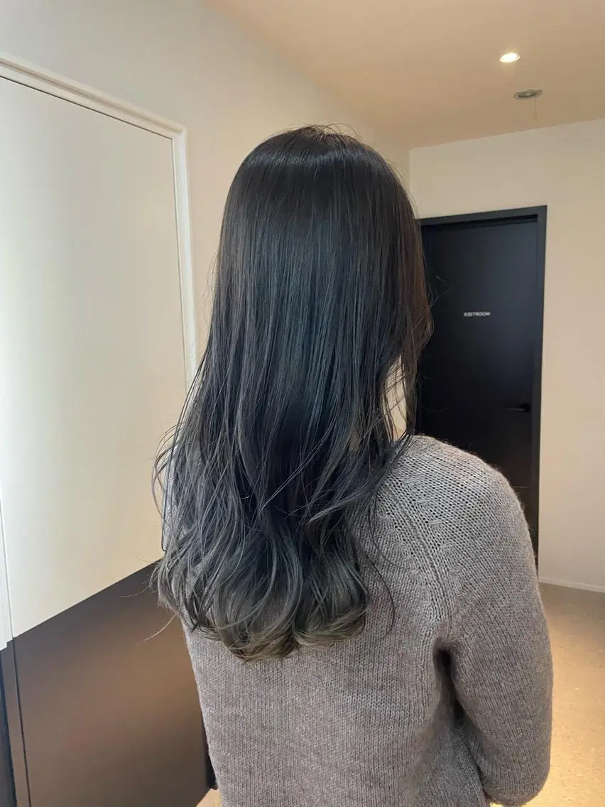 ロング カラー バレイヤージュ レイヤーカット ショート/脱白髪染め ☆宇﨑悠実のヘアスタイル