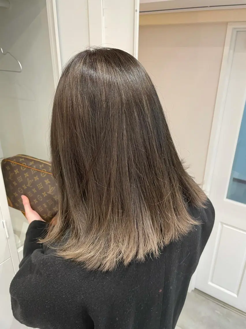 カラー ベージュカラー グラデーションカラー ⭐️日吉髪質改善⭐️ 北村綾梧のヘアスタイル