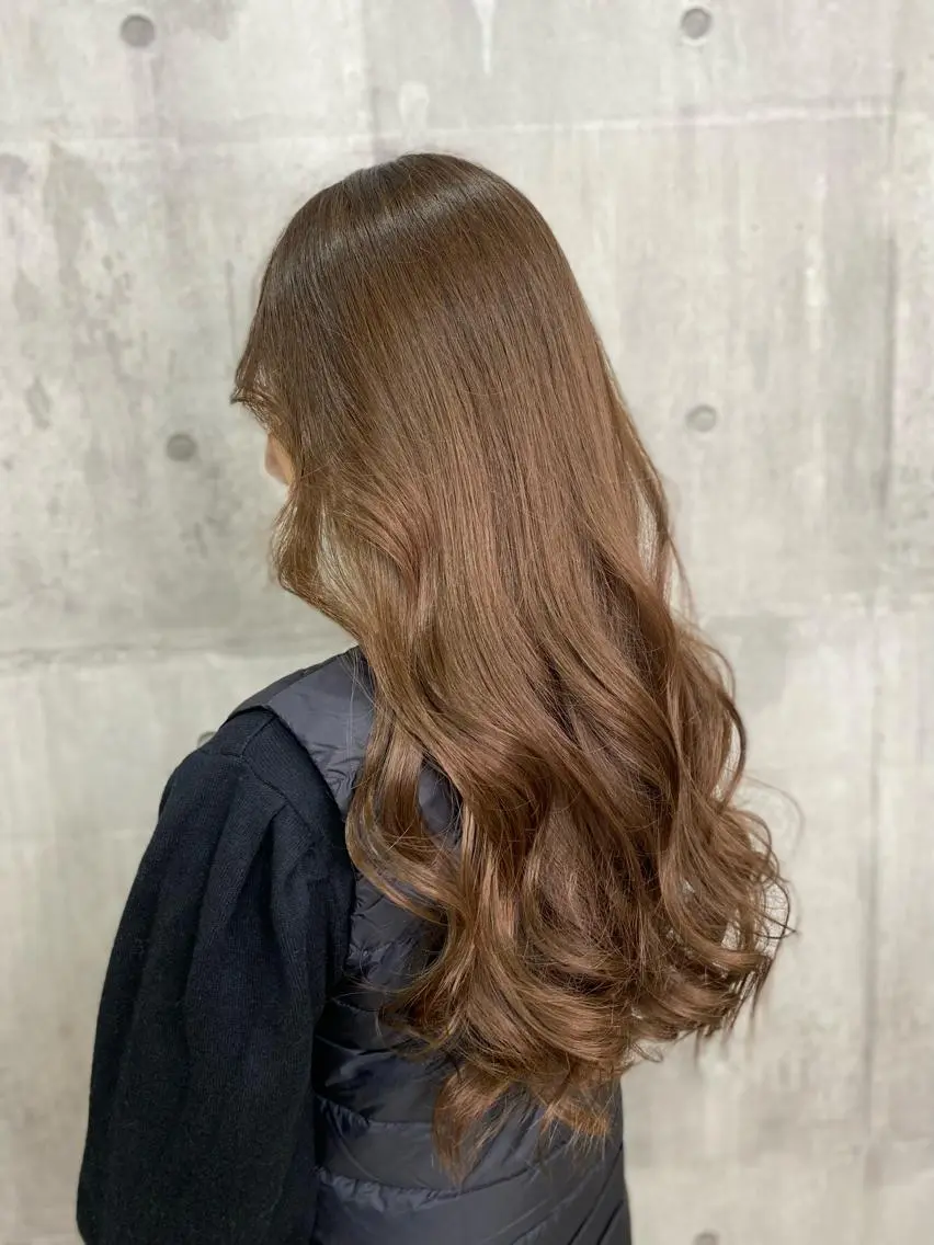 セミロング カラー ベージュカラー ブリーチ ケアブリーチ 【透明感、艶髪】西村 有司のヘアスタイル