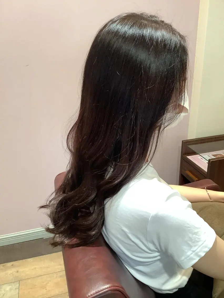 ロング カラー ブラウンカラー ピンクカラー ピンクブラウン 初ブリーチOK✨ ハイトーン稲吉菜々美のヘアスタイル