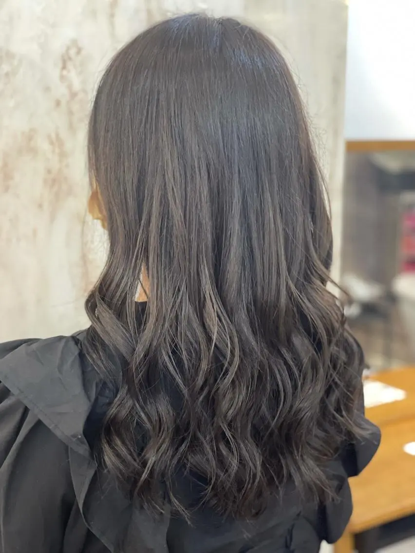 カラー ブラウンカラー オリーブブラウン 艶髪🇰🇷髪質改善 🎀ikuno🎀のヘアスタイル