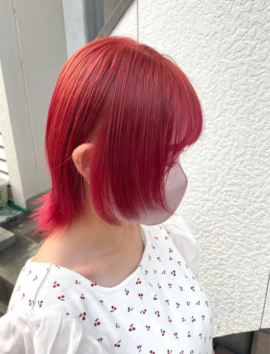 ミディアム カラー ヘアカラー トリートメント インナーカラー 推し ブリーチ  髪質改善のヘアスタイル