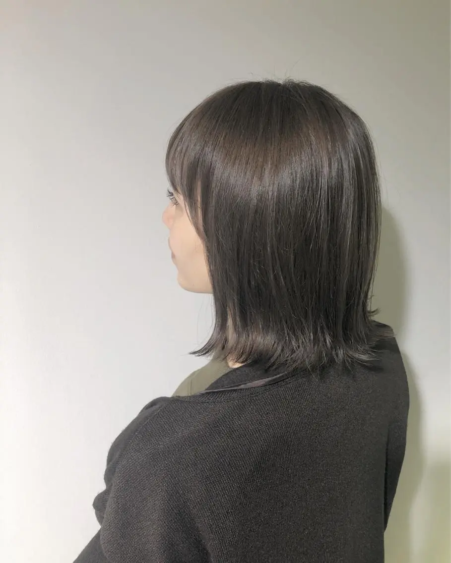 ショート カラー アディクシーカラー グレージュ ヘアカラー トリートメント 🍊新宿南口🍊 ERINAのヘアスタイル