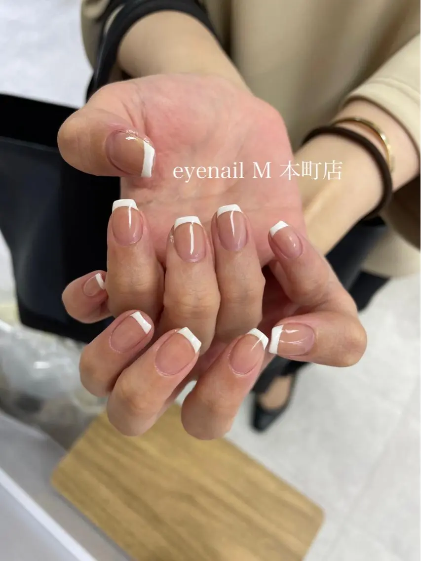 ネイル ハンドネイル nailst Hのネイルデザイン