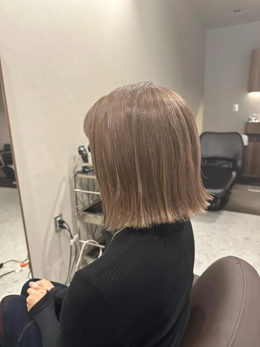 ミディアム 外ハネヘア ヘアカラー Forest. -髪質改善-のヘアスタイル