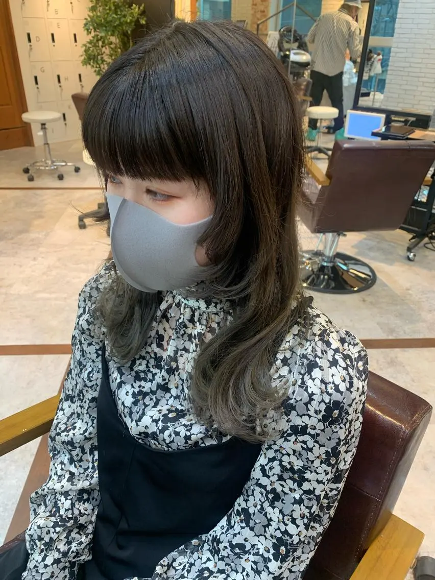 ロング カラー グラデーションカラー グレージュ 顔周りカット ウルフカット 髪質改善/白髪ぼかし KENTAのヘアスタイル