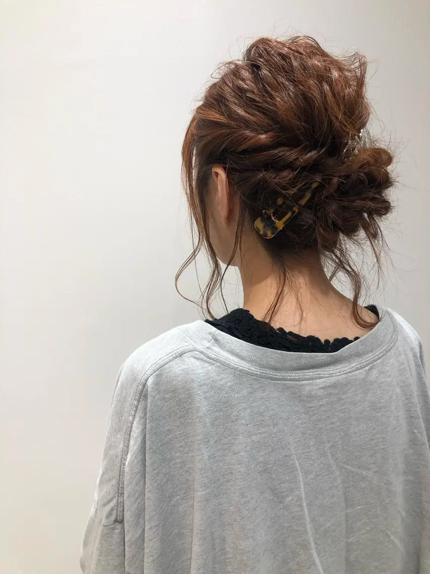 ミディアム ヘアアレンジ ヘアセット 吉原 由菜のヘアスタイル