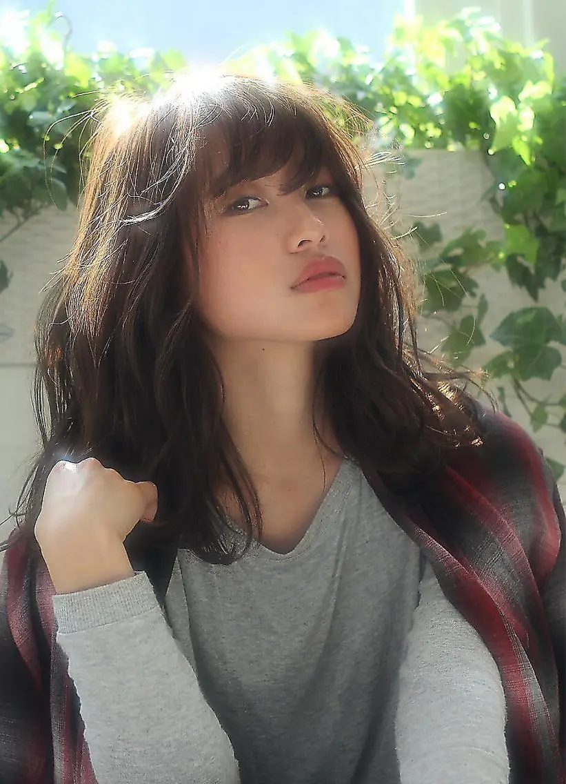 ミディアム セミロング ロング カラー ヘアアレンジ イルミナカラー 髪質改善 ami byAbsoのヘアスタイル