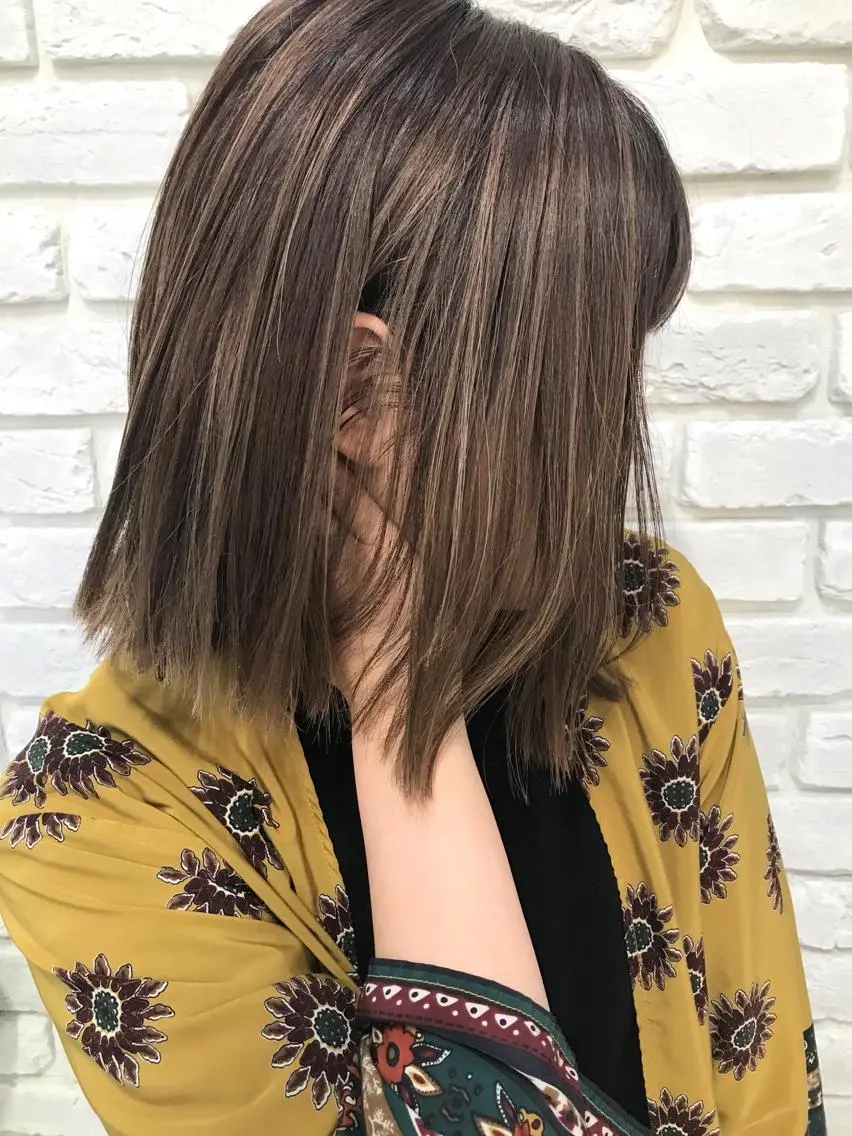 ミディアム カラー ハイライトカラー ボブ ハイライト カット ヘアカラー レイヤーカット🪽 MARINA🦩のヘアスタイル