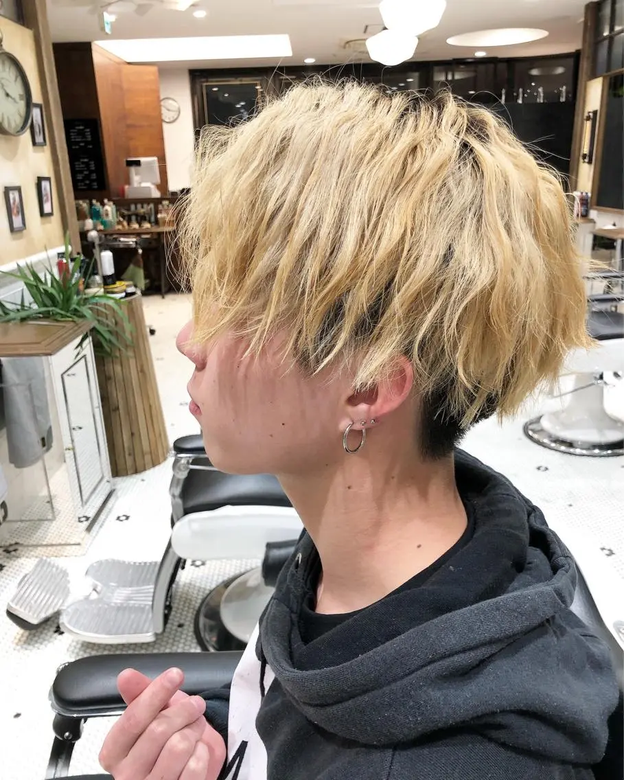 ショート カラー メンズ カット無料/髪質改善 髪質根本改善/艶髪のヘアスタイル