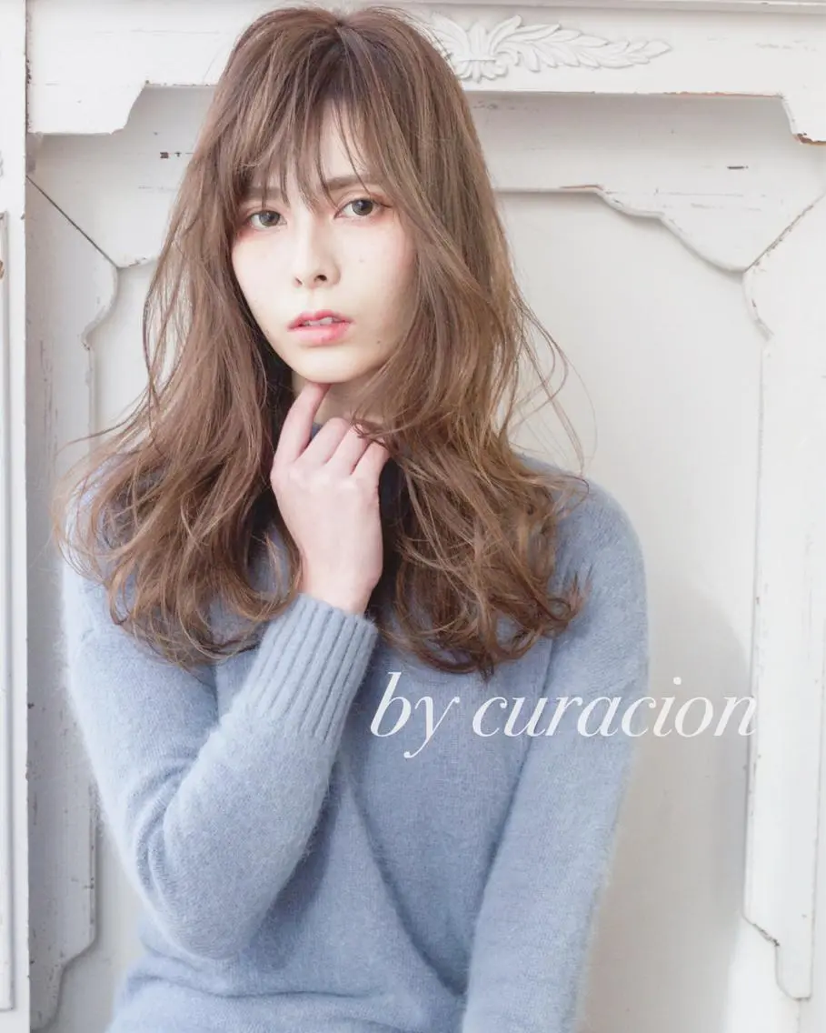 ロング カット ヘアカラー トリートメント ＨＩ ROのヘアスタイル