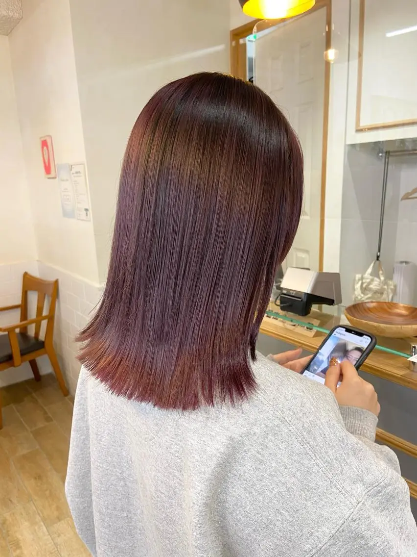 セミロング カラー カット ヘアカラー ダブルカラー 🌙chinariのヘアスタイル