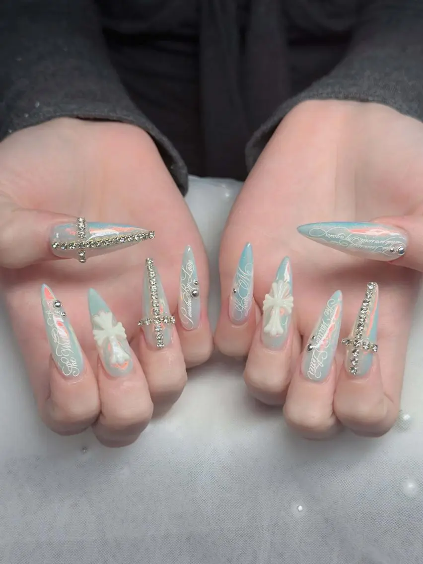 ネイル オーロラネイル チークネイル フットネイル ジェルネイル 韓国ネイル ハンドネイル Hbaby nailのネイルデザイン