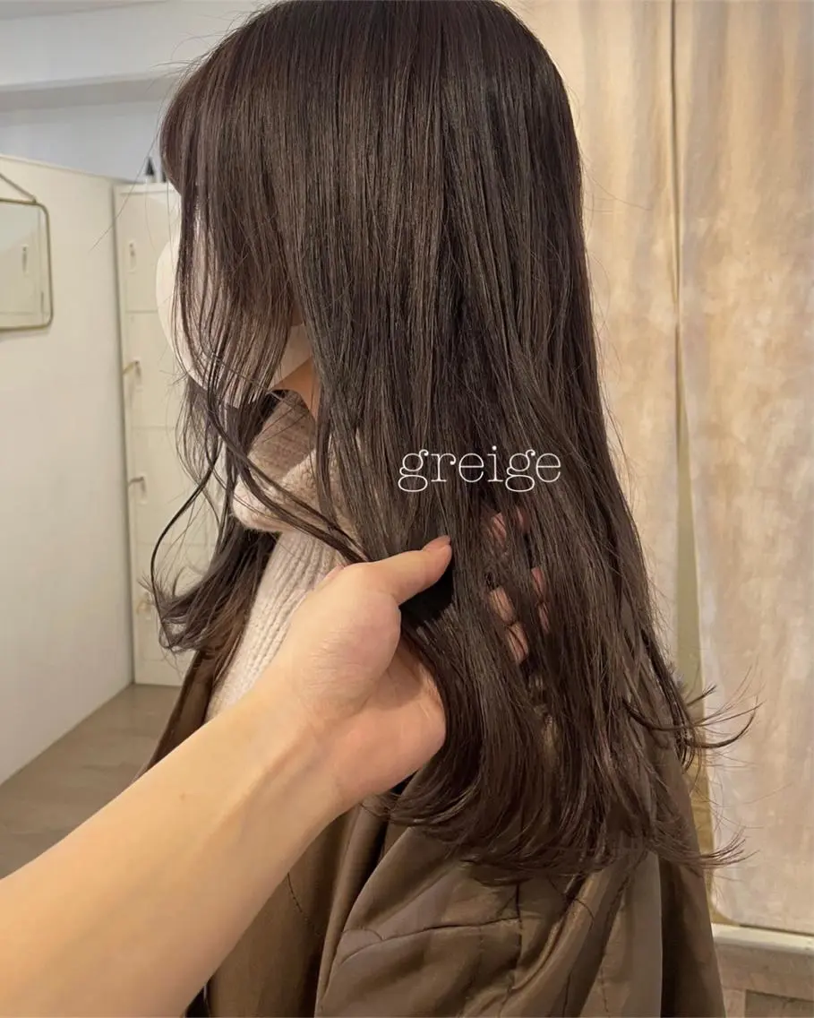 ロング カラー ハイライトカラー ハイライト 佐藤 永夏のヘアスタイル