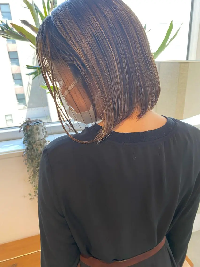 ショート カラー ヘアアレンジ ボブ 、 、のヘアスタイル