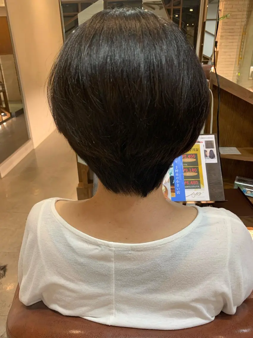 ショート 吉田 茉生のヘアスタイル
