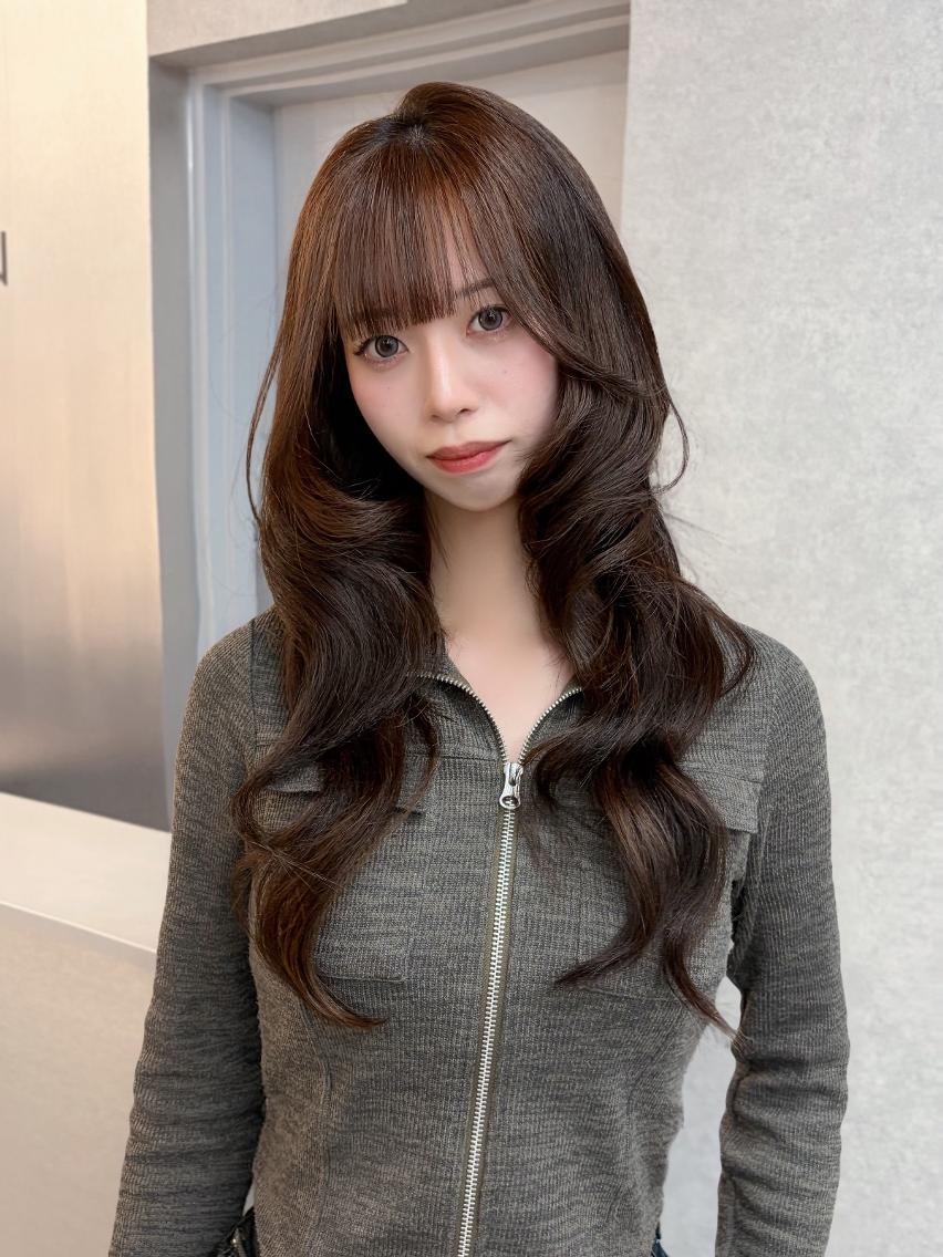 ロング カラー ブラウンカラー 顔周りカット 韓国風ヘア レイヤーカット カット ヘアカラー トリートメント さや🍀/透明感 カラー/ヘアセットのヘアスタイル