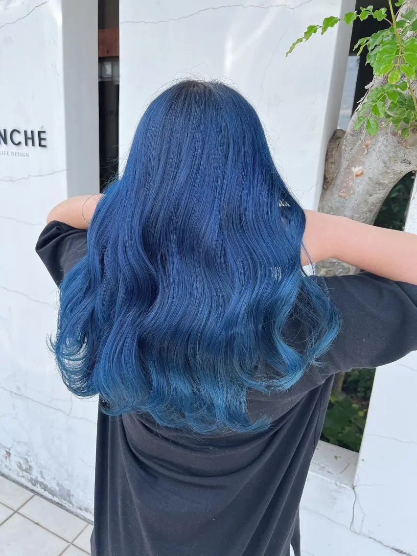 ロング ヘアカラー 具志 正太のヘアスタイル
