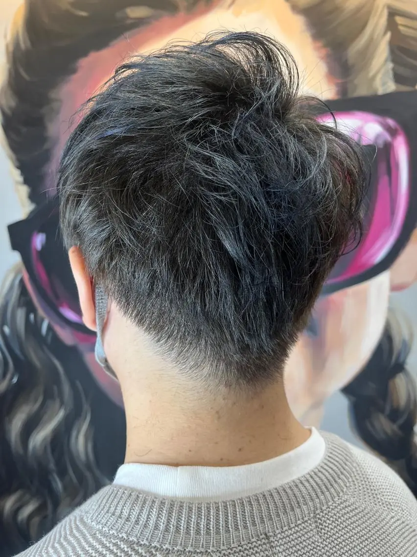 ショート カラー パーマ ヘアアレンジ メンズ キッズ ネイル マツエク・マツパ アイブロウ メンズブリーチ メンズハイライト メンズインナーカラー メンズ韓国風 ブリーチ 久木原 ゆりのヘアスタイル