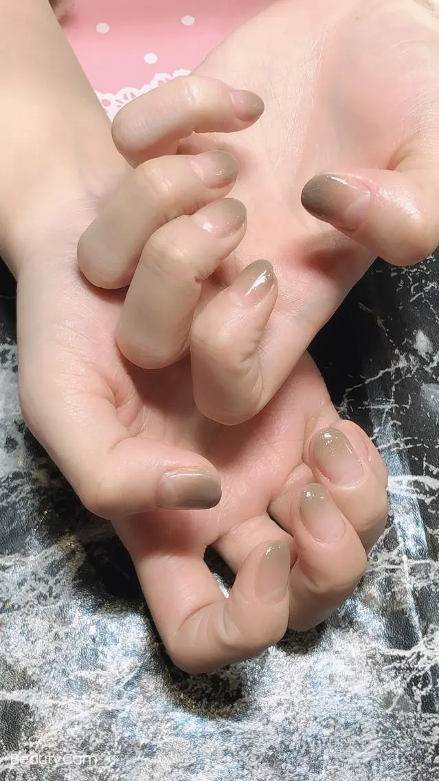 ネイル ハンドネイル ハンドケア ✨アン ミユ✨のネイルデザイン