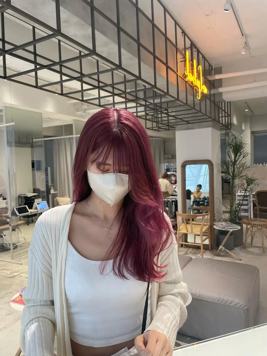 ロング カラー ヘアカラー loely 💞miyuのヘアスタイル