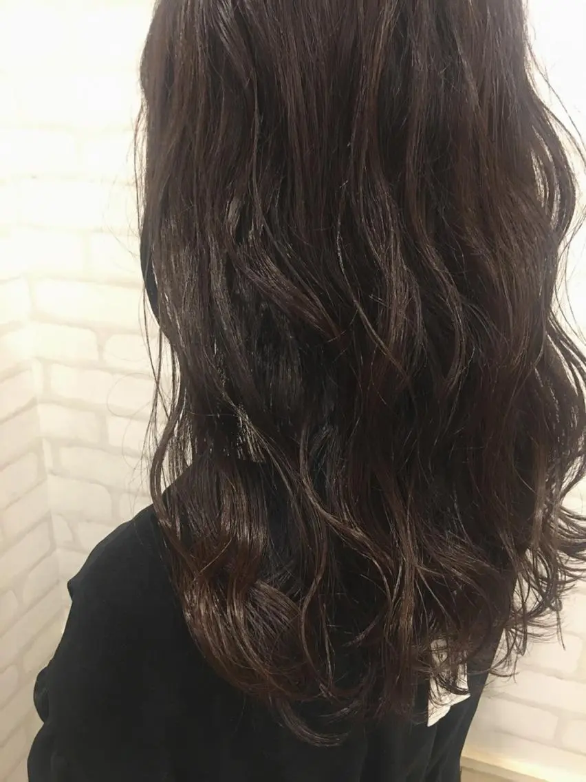 セミロング カラー 日高 香織のヘアスタイル