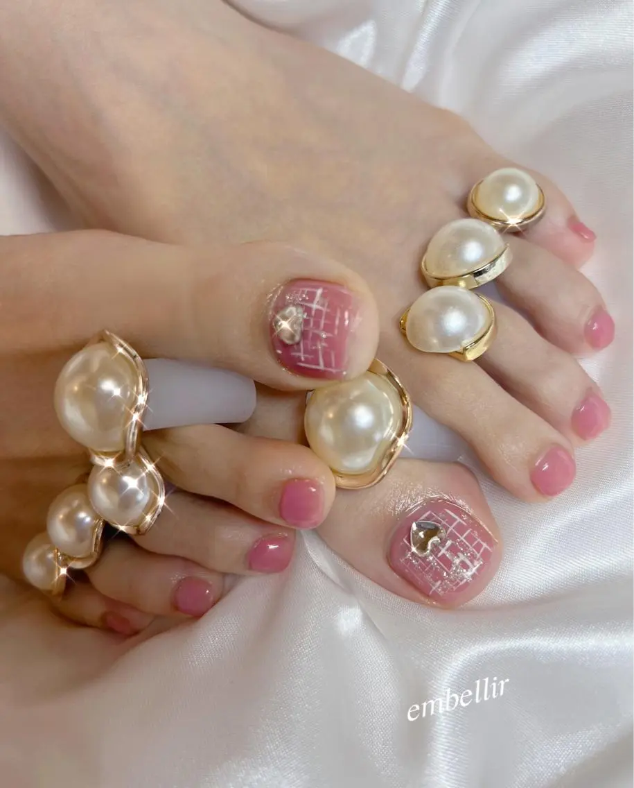 ネイル アートネイル フットネイル emi ♡のネイルデザイン