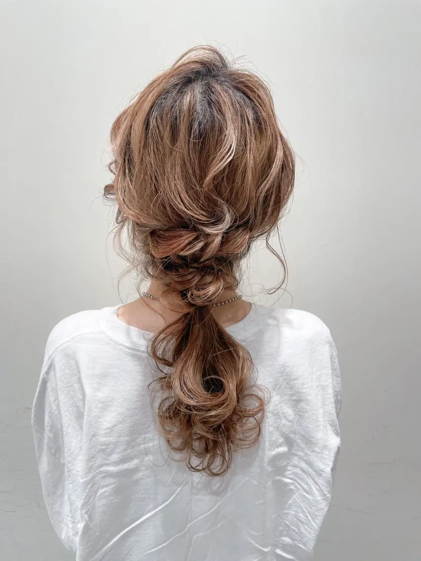 ヘアアレンジ レイヤーカット/透明 感カラー🐬永井瑠栞のヘアスタイル